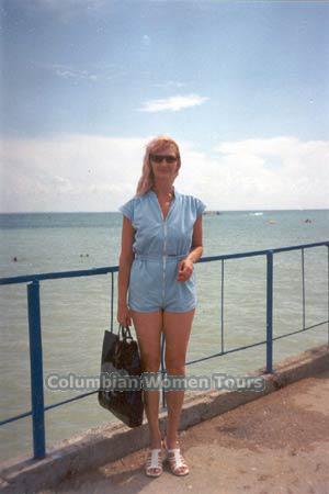 53270 - Elena Age: 52 - Russia