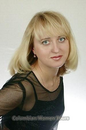 54576 - Elena Age: 36 - Russia