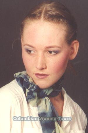 55860 - Victoriya Age: 27 - Russia