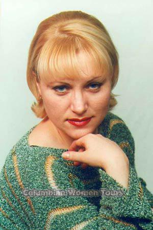 56367 - Svetlana Age: 40 - Russia