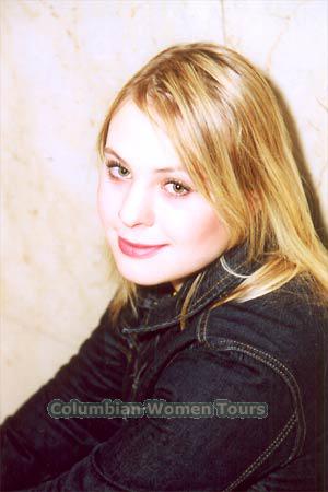 56648 - Yana Age: 27 - Russia