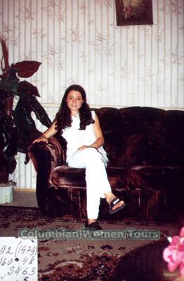 56671 - Karina Age: 33 - Russia