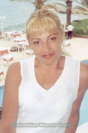 56820 - Raisa Age: 46 - Russia