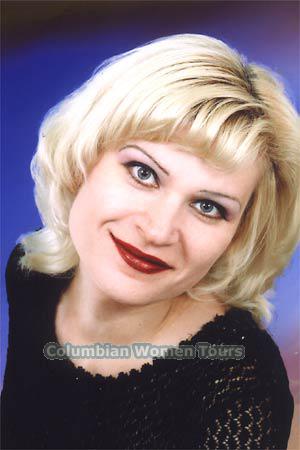 57520 - Elena Age: 41 - Russia