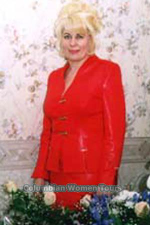 58009 - Svetlana Age: 41 - Russia