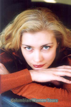 58941 - Natalia Age: 40 - Russia