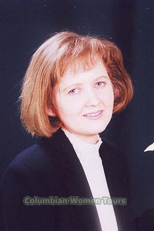60907 - Liliana Age: 38 - Russia