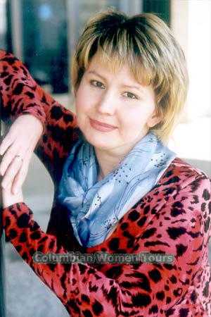 61049 - Elena Age: 42 - Russia