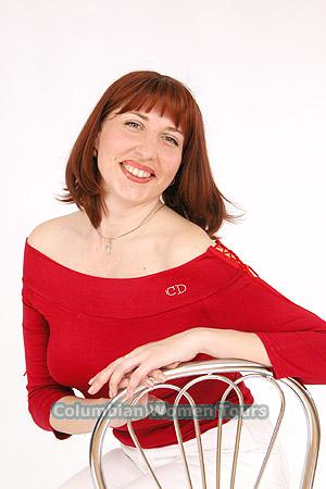 61263 - Larisa Age: 37 - Russia