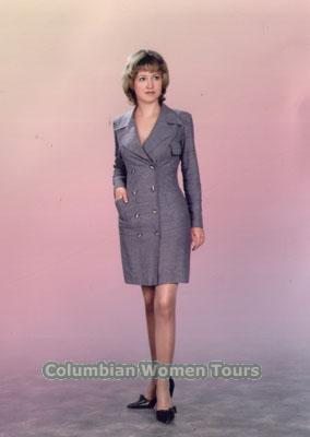 61332 - Angelika Age: 42 - Russia