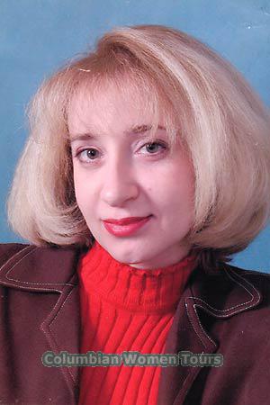 62223 - Yana Age: 37 - Russia