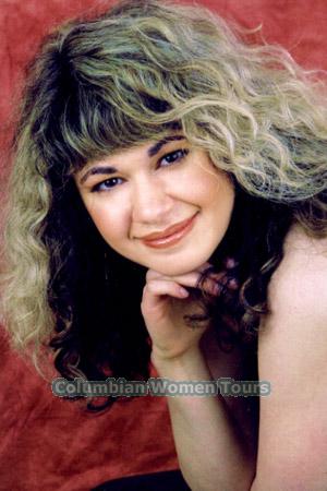 62538 - Gulfia Age: 28 - Russia
