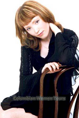 64775 - Anjella Age: 34 - Russia