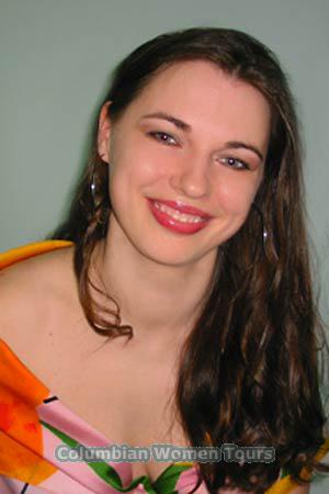 65729 - Svetlana Age: 34 - Russia