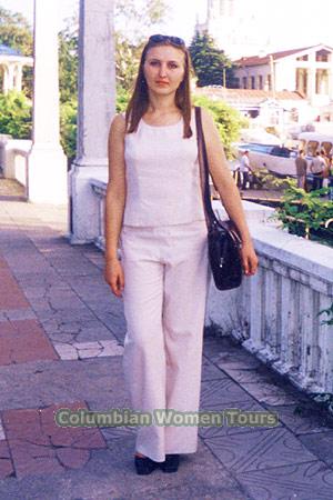 65733 - Antonina Age: 36 - Russia