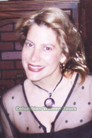 65997 - Johanna Age: 42 - Costa Rica