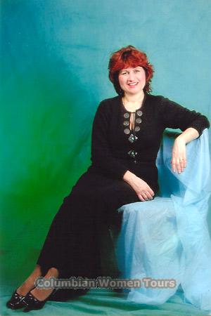 66131 - Larisa Age: 47 - Russia