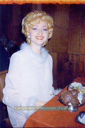 66258 - Regina Age: 44 - Russia