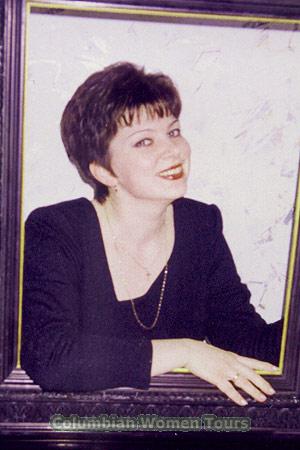 66437 - Elena Age: 42 - Russia