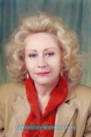 66619 - Larisa Age: 43 - Russia