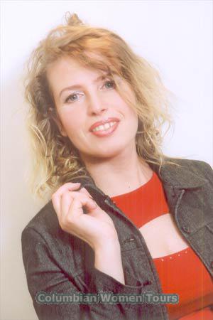 68094 - Elena Age: 50 - Russia