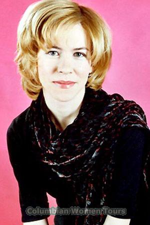 69820 - Marina Age: 36 - Russia