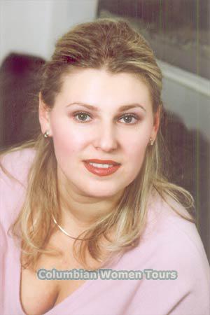 70182 - Alina Age: 38 - Russia
