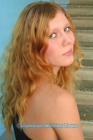 70206 - Alesay Age: 30 - Russia