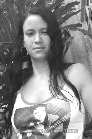 71333 - Sonelaine Age: 33 - Brazil