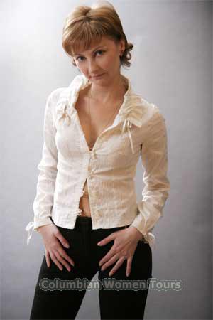 74805 - Yulia Age: 34 - Russia