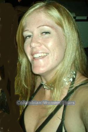 75089 - Vanessa Age: 34 - Brazil