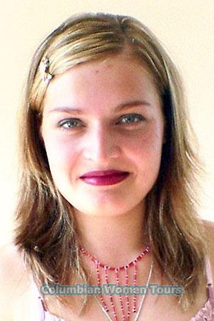 75353 - Vera Age: 29 - Russia