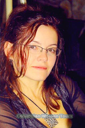 76121 - Elena Age: 42 - Russia