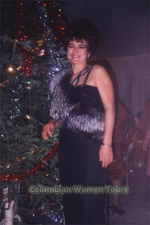 76141 - Aniya Age: 56 - Russia
