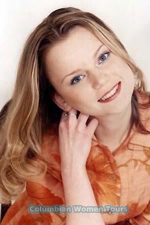 76715 - Irina Age: 27 - Russia