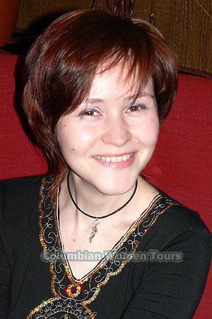 77272 - Yana Age: 42 - Russia