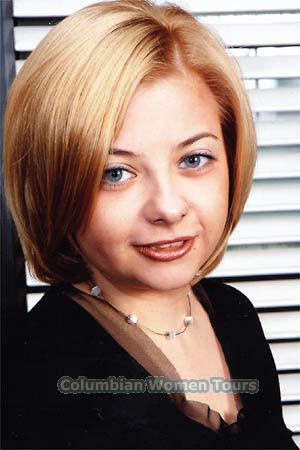 78027 - Irina Age: 31 - Russia