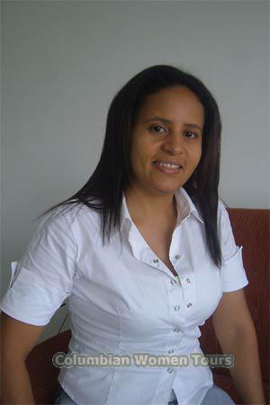 79146 - Liliana Age: 40 - Colombia
