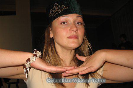 83124 - Nina Age: 40 - Russia