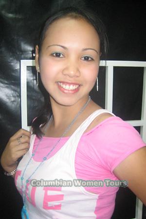 84184 - Deanie Age: 25 - Philippines
