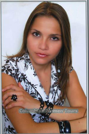 84883 - Diana Age: 24 - Colombia