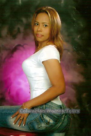 85772 - Everlides Age: 29 - Colombia