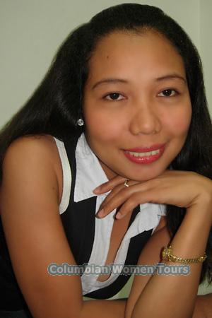 Philippines women