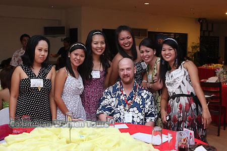 women-of-philippines-109