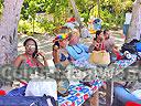 cartagena-women-boat-1104-19